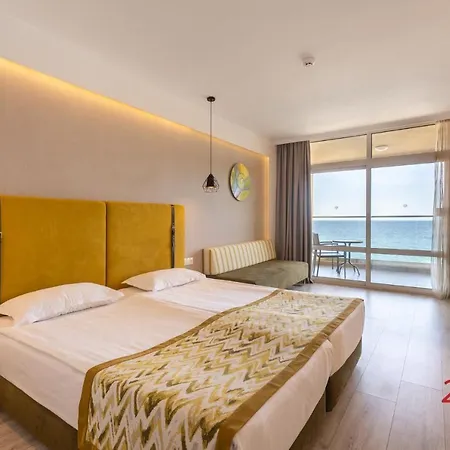 Grifid Encanto Hotel Złote Piaski