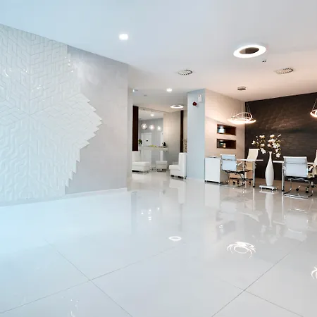Grifid Encanto ホテル 4*