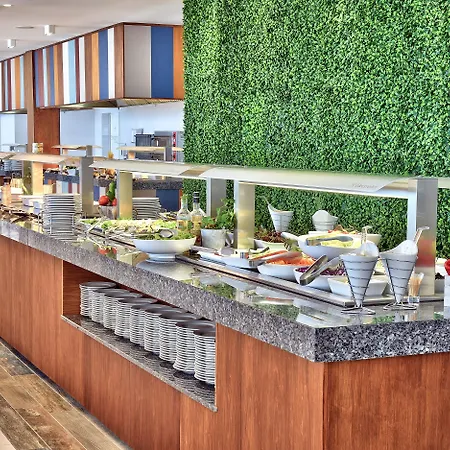 Grifid Encanto 4* Goudstrand